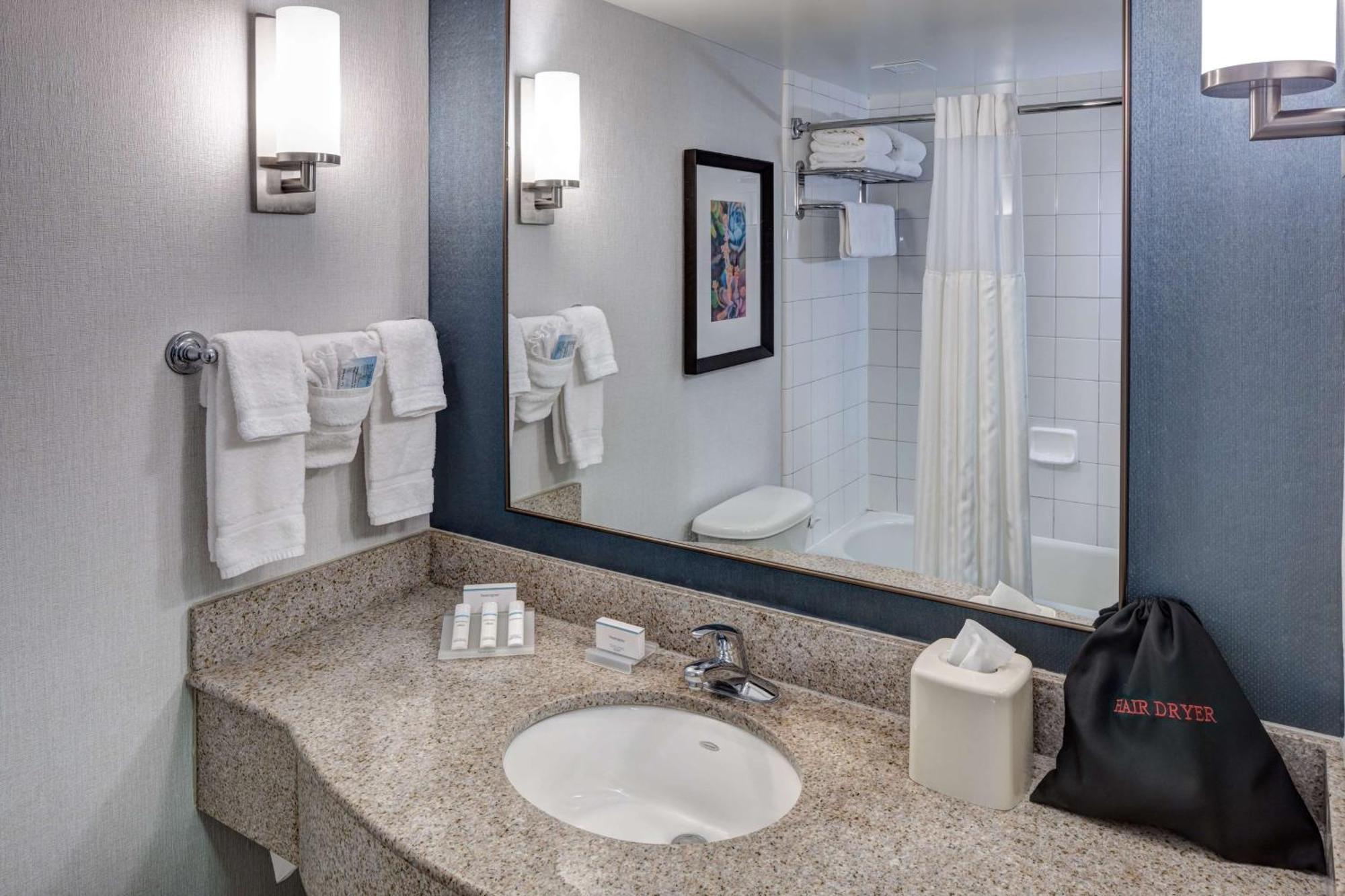 Hilton Garden Inn Savannah Airport Exterior photo