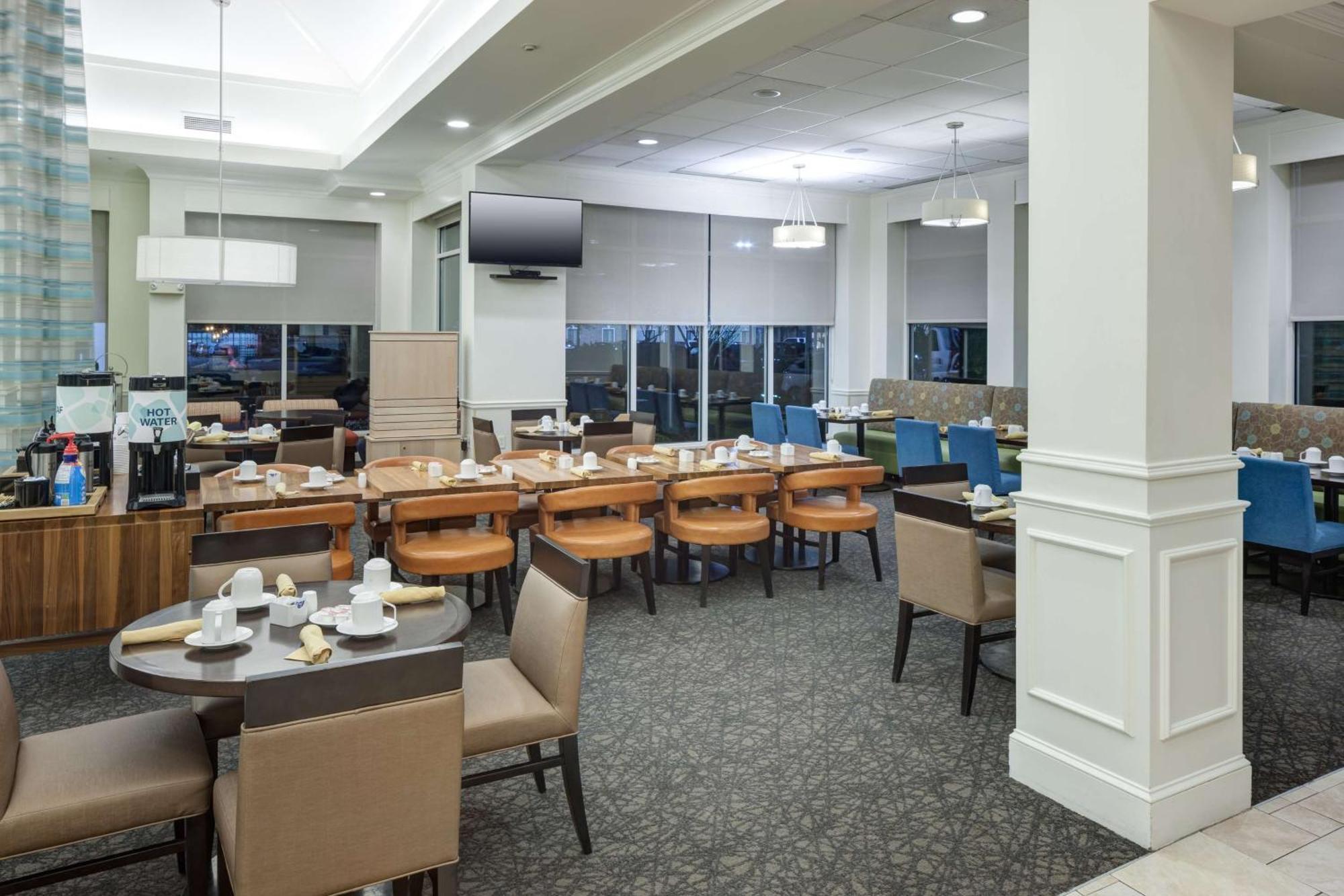 Hilton Garden Inn Savannah Airport Exterior photo